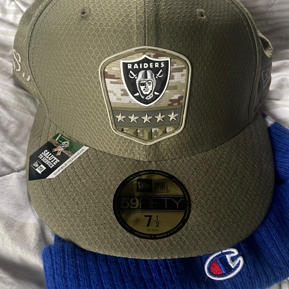 RAIDERS camo fitted hat brand new - Picture 3 of 5
